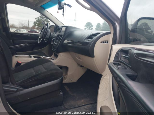 2C4RDGCG4FR624217 Dodge Grand Caravan Sxt