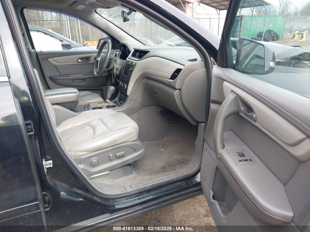 1GNKRHKD5FJ211296 Chevrolet Traverse 2lt