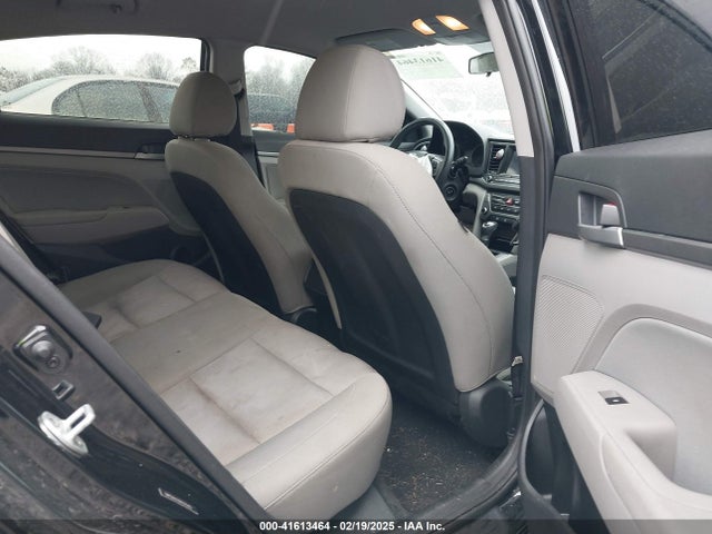 5NPD84LF8HH105482 Hyundai ELANTRA SE