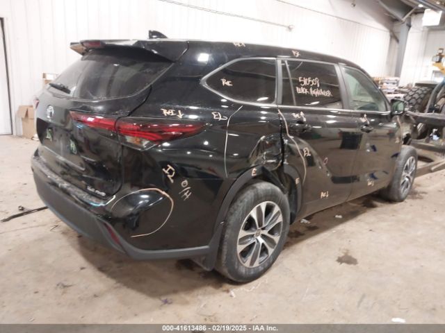 5TDKDRBH7RS552187 Toyota Highlander Xle