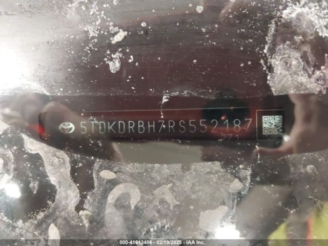 5TDKDRBH7RS552187 Toyota Highlander Xle