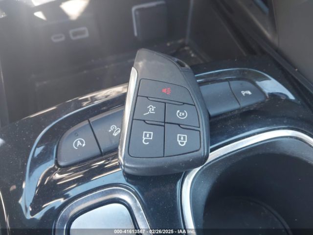 LRBFZPR47ND162849 Buick Envision Awd Essence
