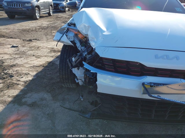 3KPF54AD2PE516771 KIA mpi nu