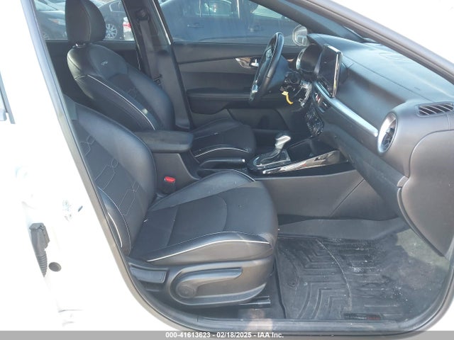 3KPF54AD2PE516771 KIA mpi nu