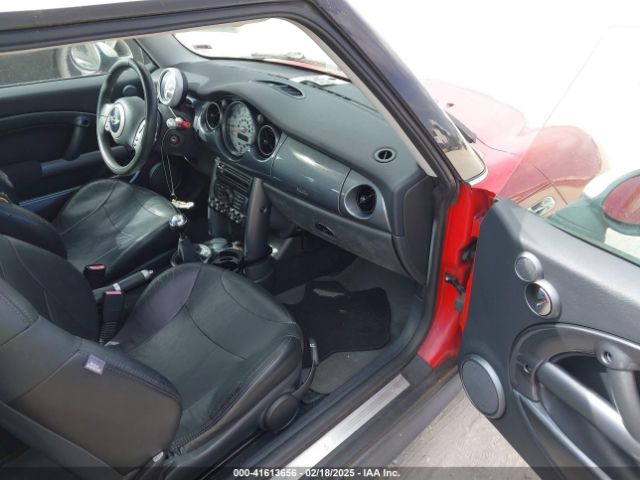 2004 MINI COOPER S WMWRE33454TD89117 Photo 4