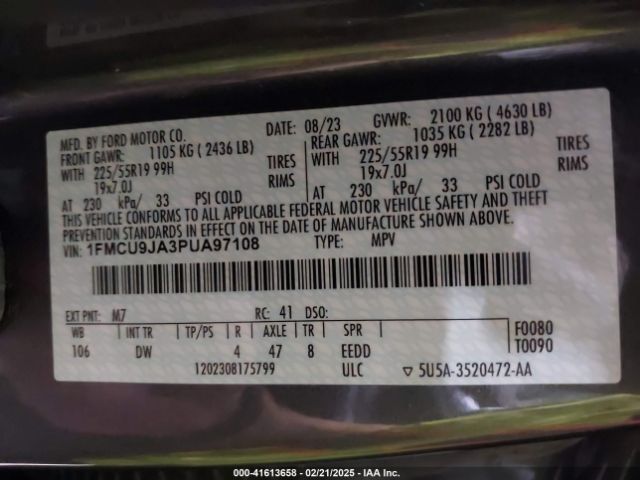 1FMCU9JA3PUA97108 Ford Escape Platinum