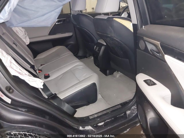 2T2BZMCAXHC081175 Lexus 2017