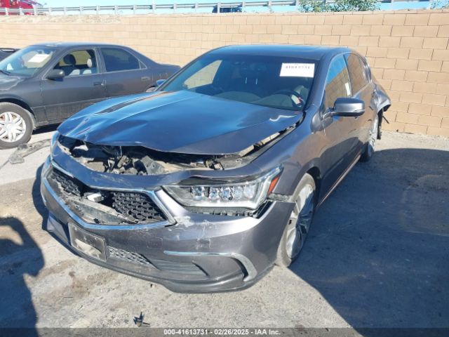 JH4KC1F52JC000458 Acura RLX