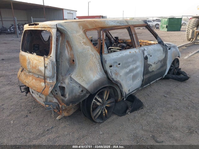 KIA SOUL + 2016 KNDJP3A52G7278928 Image 4