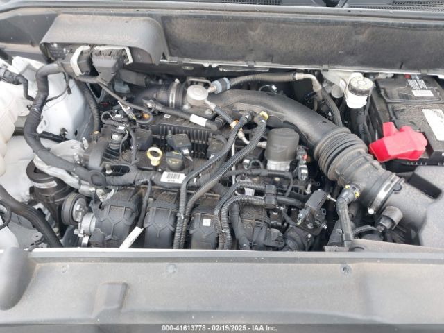 2LMPJ6J9XNBL01263 Lincoln Nautilus Standard