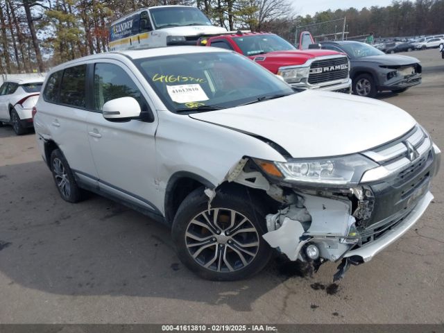 2018 MITSUBISHI OUTLANDER JA4AD3A30JZ063299 Photo 0