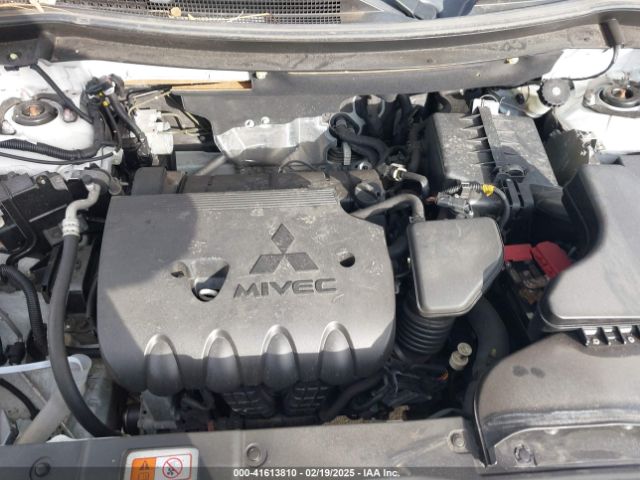 2018 MITSUBISHI OUTLANDER JA4AD3A30JZ063299 Photo 9