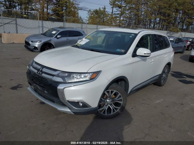 2018 MITSUBISHI OUTLANDER JA4AD3A30JZ063299 Photo 1