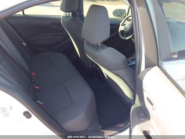 JTDEPMAEXNJ207483 Toyota COROLLA LE