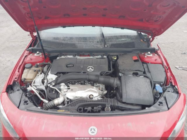 2019 MERCEDES-BENZ A 220 WDD3G4FB3KW023741 Photo 9
