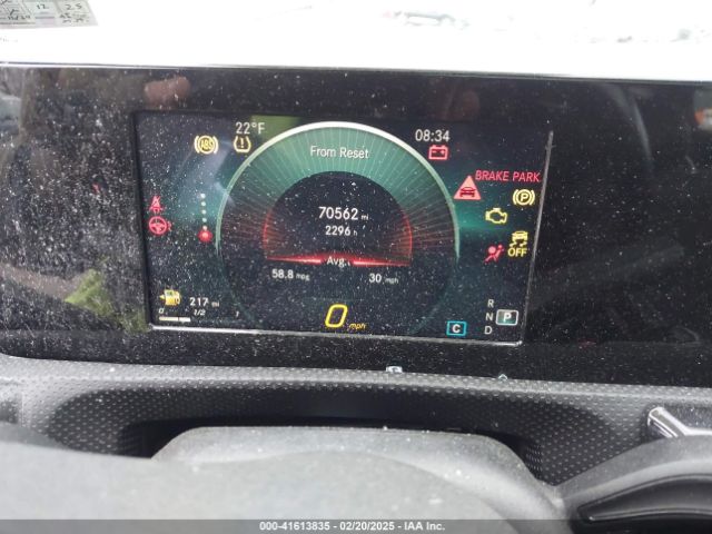 2019 MERCEDES-BENZ A 220 WDD3G4FB3KW023741 Photo 6