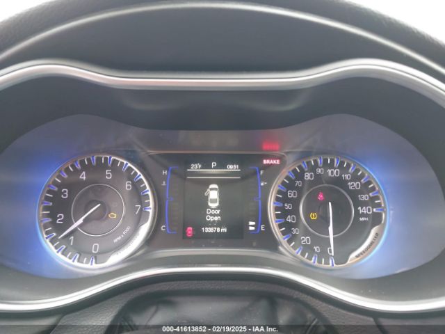 2015 CHRYSLER 200 1C3CCCAB7FN582927 Photo 6