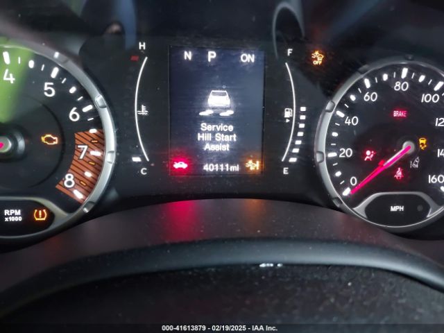ZACNJDA12NPN98348 Jeep Renegade Sport 4x4