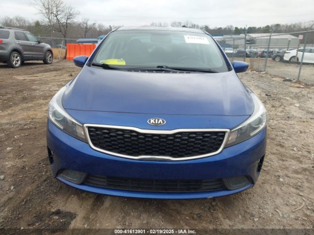 3KPFL4A7XJE192332 KIA FORTE S
