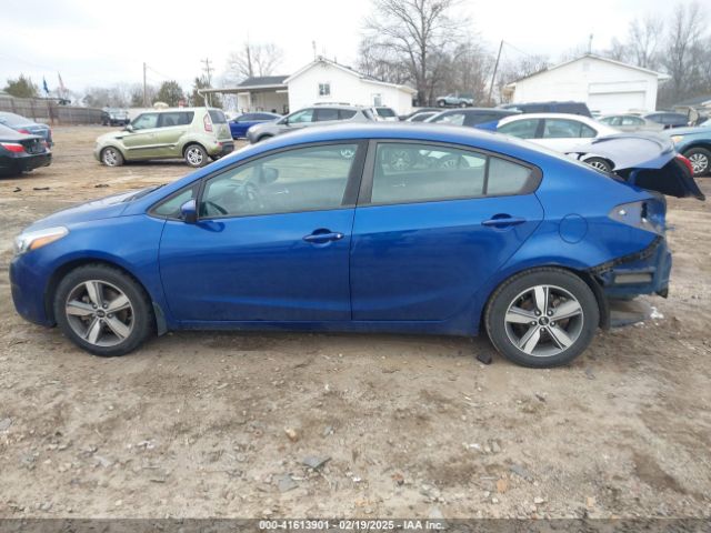3KPFL4A7XJE192332 KIA FORTE S