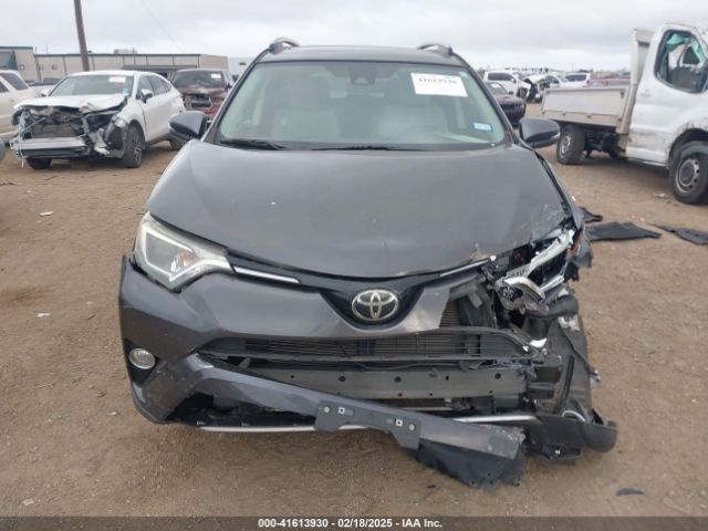 JTMRFREV0JJ749388 Toyota Rav4 Adventure/xle