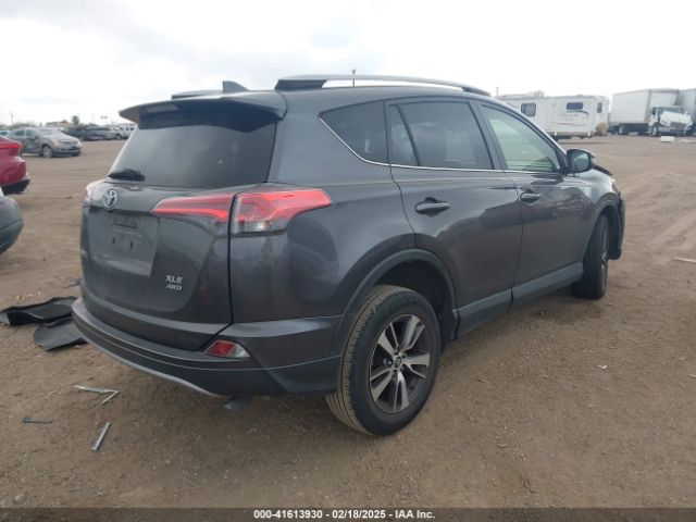 JTMRFREV0JJ749388 Toyota Rav4 Adventure/xle