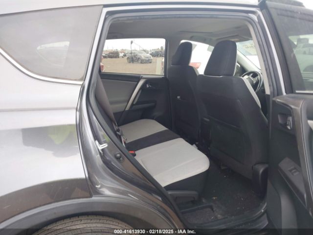 JTMRFREV0JJ749388 Toyota Rav4 Adventure/xle