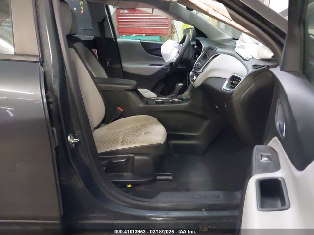 2GNAXHEVXL6245796 Chevrolet Equinox Fwd Ls