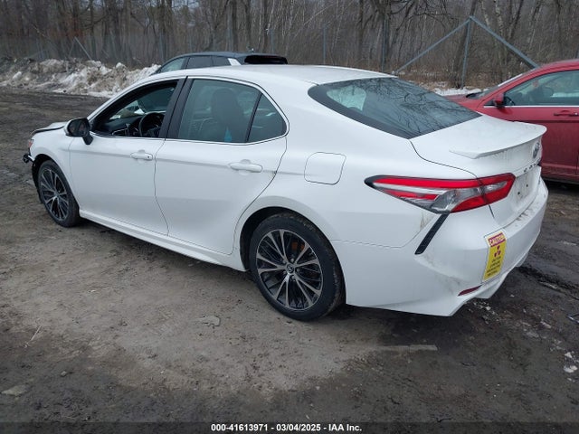 4T1B11HK5JU556361 Toyota CAMRY SE