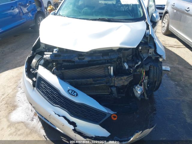 KNADM4A35E6395218 KIA RIO LX