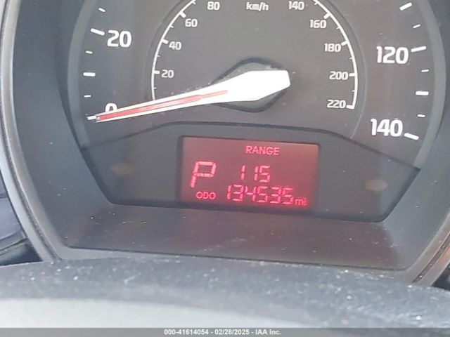 KNADM4A35E6395218 KIA RIO LX