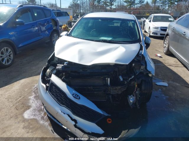 KNADM4A35E6395218 KIA RIO LX