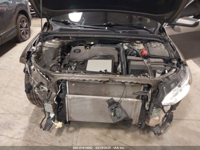 1G1ZD5ST9LF053094 Chevrolet Malibu Fwd Lt
