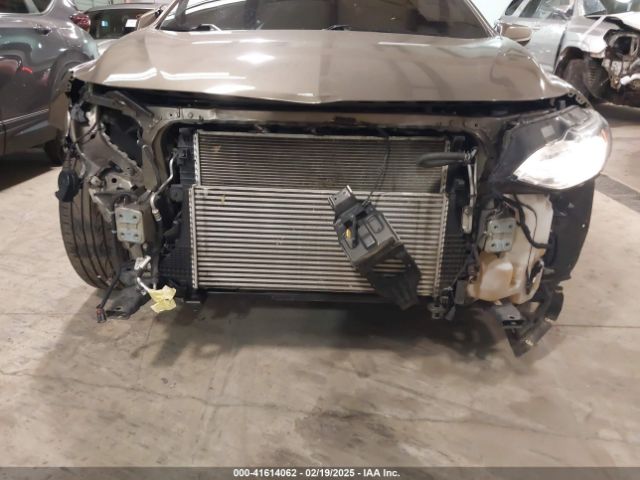 1G1ZD5ST9LF053094 Chevrolet Malibu Fwd Lt