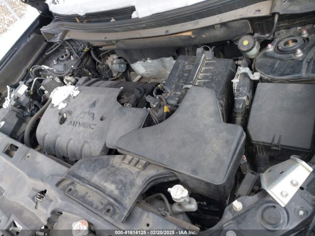 2018 MITSUBISHI OUTLANDER JA4AZ3A31JZ071302 Photo 9