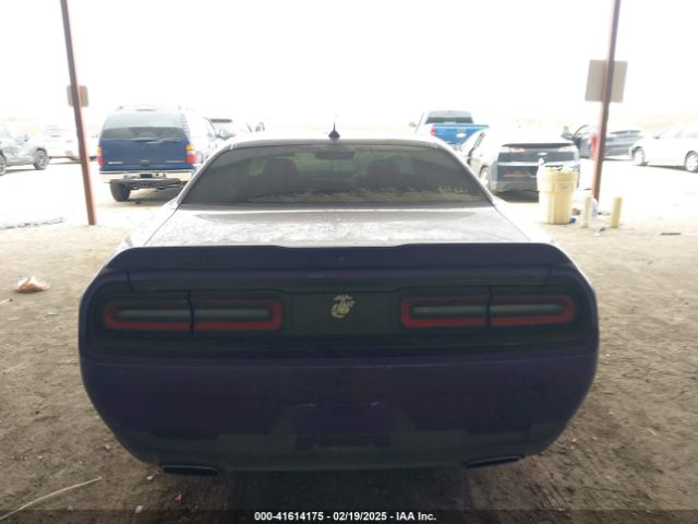 2C3CDZAG6KH731682 Dodge Challenger Sxt