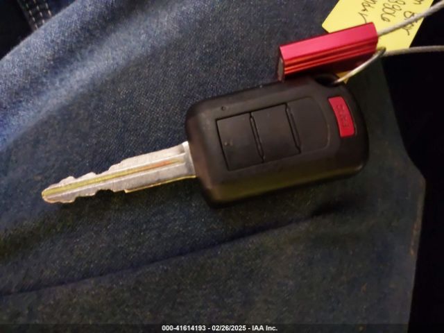 2020 MITSUBISHI OUTLANDER JA4AZ3A31LZ047861 Photo 10