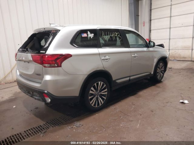 2020 MITSUBISHI OUTLANDER JA4AZ3A31LZ047861 Photo 3