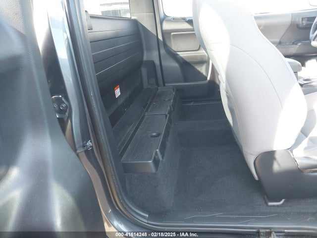 5TFRX5GN4KX139639 Toyota Tacoma Sr