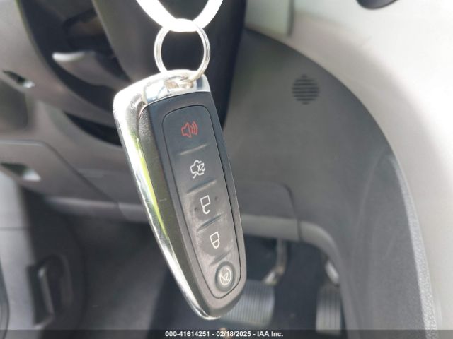 1FADP5CU5FL109236 Ford C-max Energi Sel