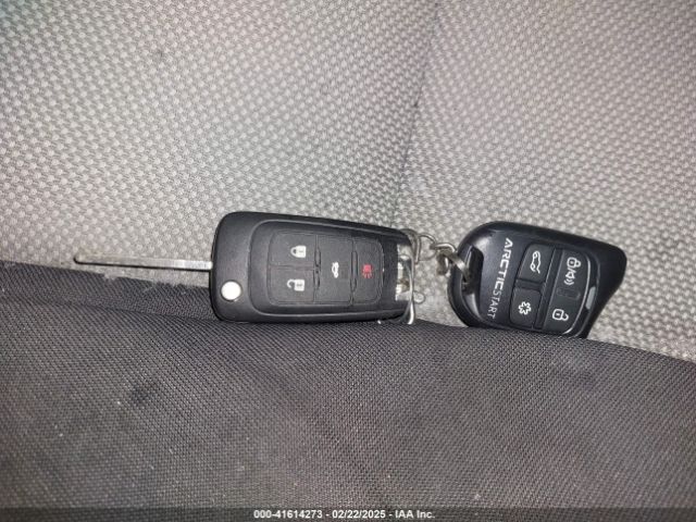 1G1PA5SG0E7450502 Chevrolet Cruze Ls Auto