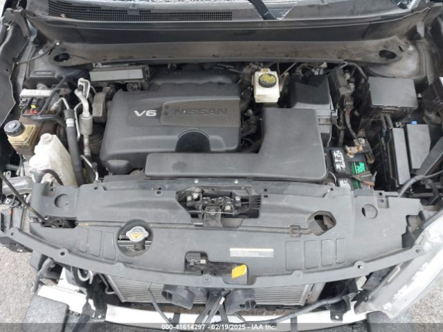 5N1DR2MM5JC664161 Nissan Pathfinder Platinum