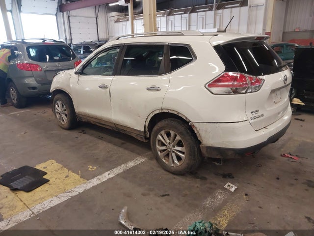 5N1AT2MV8GC825818 Nissan ROGUE SV