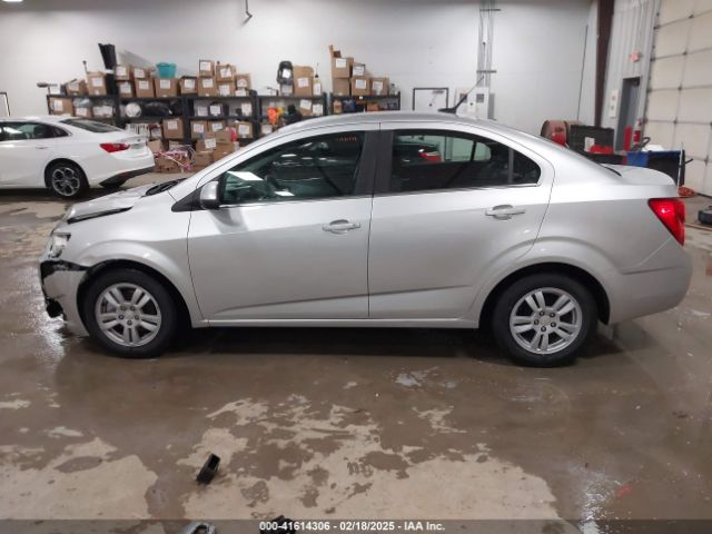 1G1JC5SG8E4107664 Chevrolet Sonic Lt Auto
