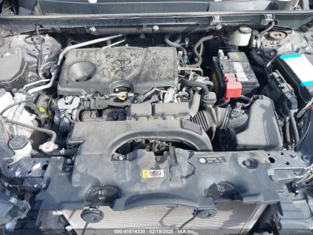 2T3K1RFV0LC038018 Toyota RAV4 LE