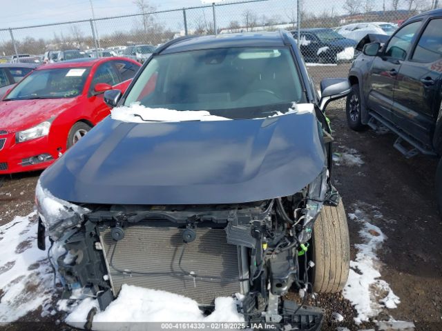 2T3K1RFV0LC038018 Toyota RAV4 LE