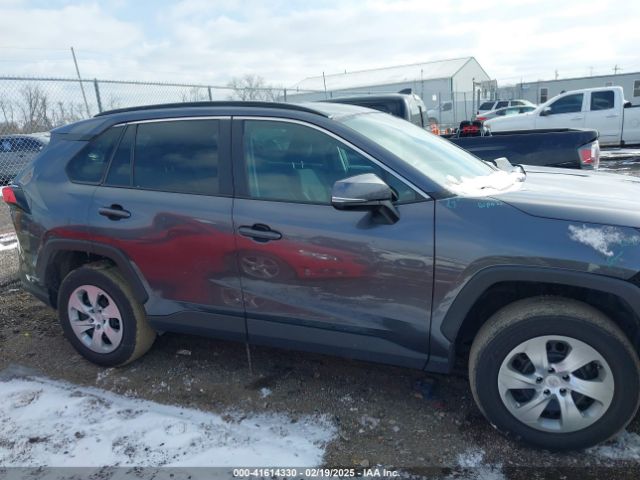 2T3K1RFV0LC038018 Toyota RAV4 LE