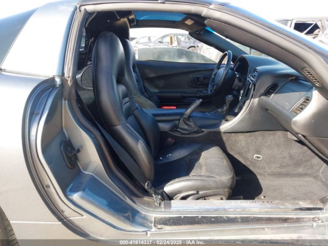 2004 CHEVROLET CORVETTE 1G1YY22G445114652 Photo 4