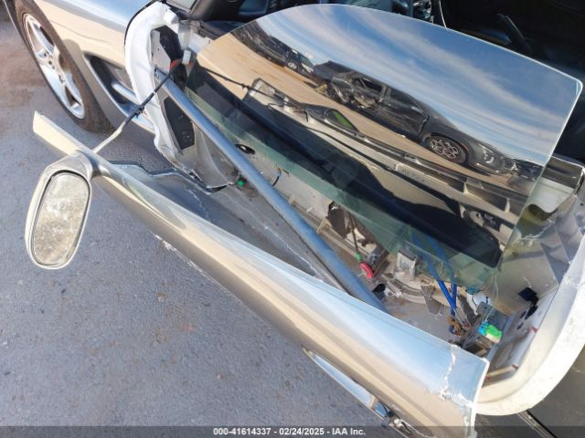 2004 CHEVROLET CORVETTE 1G1YY22G445114652 Photo 5