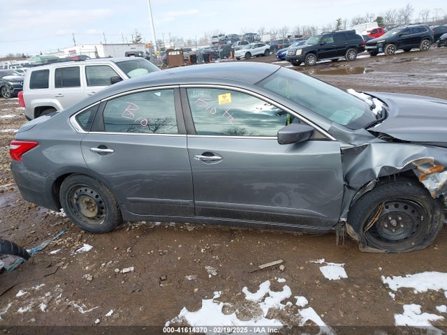 Nissan Altima 2.5 S 2016 1N4AL3AP3GN334986 Image 14